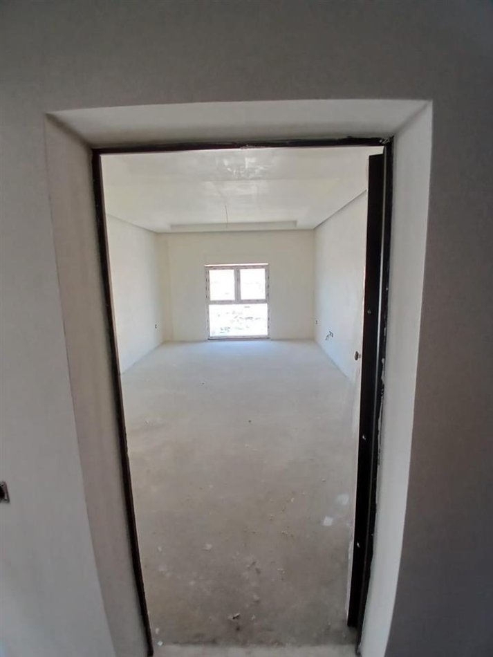 Tirane, shitet apartament 2+1+Ballkon Kati 2, 110 m² 170.000 € (Rruga Andon Frasheri)