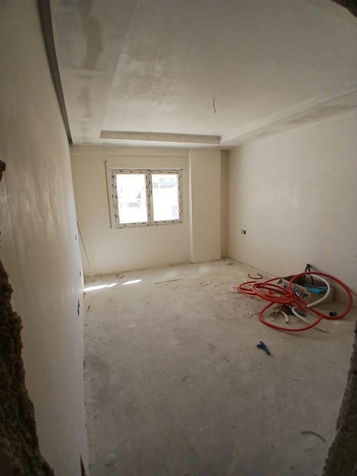 Tirane, shitet apartament 2+1+Ballkon Kati 2, 110 m² 170.000 € (Rruga Andon Frasheri)