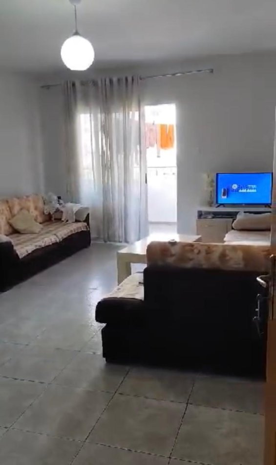 Tirane, shes apartament 3+1+Ballkon Kati 3, 98 m² 178.000 € (ISH STACIONI FUNDIT-TIRANES RE)