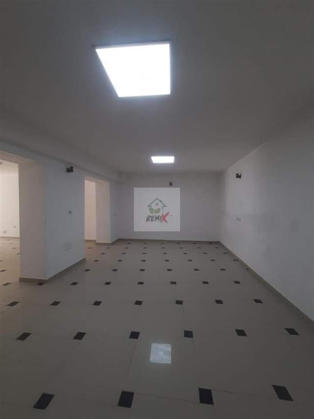 Durres, shitet dyqan Kati 0, 121 m² 121.000 Euro