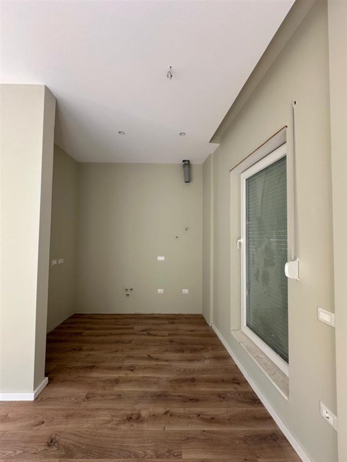 Tirane, shitet 1+1 Kati 1, 54 m² 89.000 € (Kopshti Zologjik)
