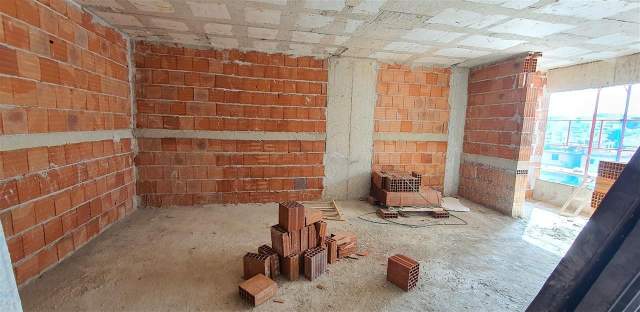 Tirane, shes apartament Kati 4, 80 m² 116.000 Euro (Pazari i Ri)
