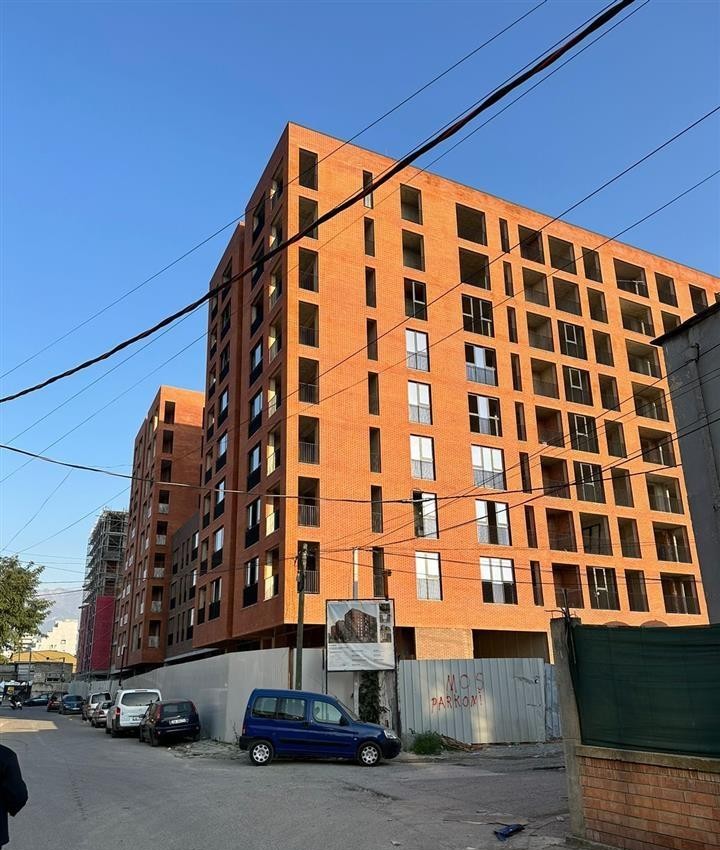 Tirane, shitet apartament 2+1 Kati 4, 96 m² 147.684 € (rruga siri kodra)