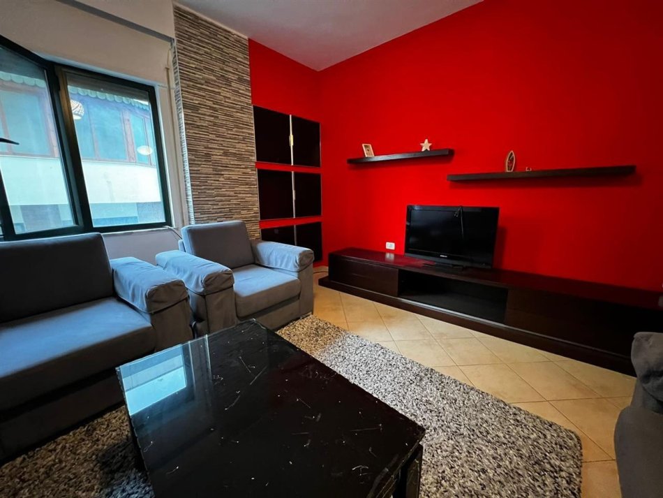 Tirane, shitet apartament 1+1 Kati 2, 73 m² 122.000 € (Kodra Diellit)