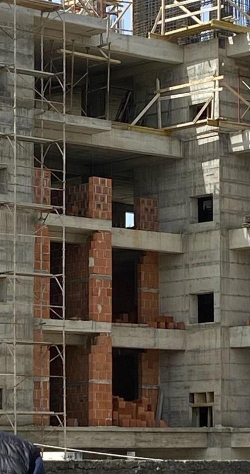 Tirane, shitet apartament 1+1+Ballkon Kati 3, 70 m² 91.800 € (Kodra e Priftit)