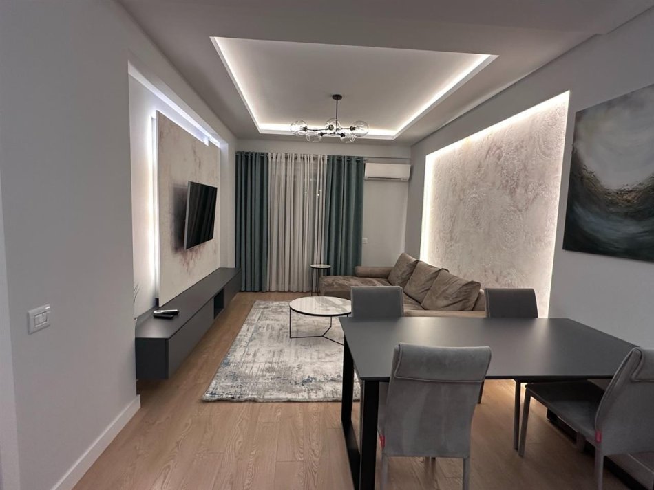 Tirane, shitet apartament 2+1 Kati 6, 95 m² 165.000 € (Tirana Golden Park)