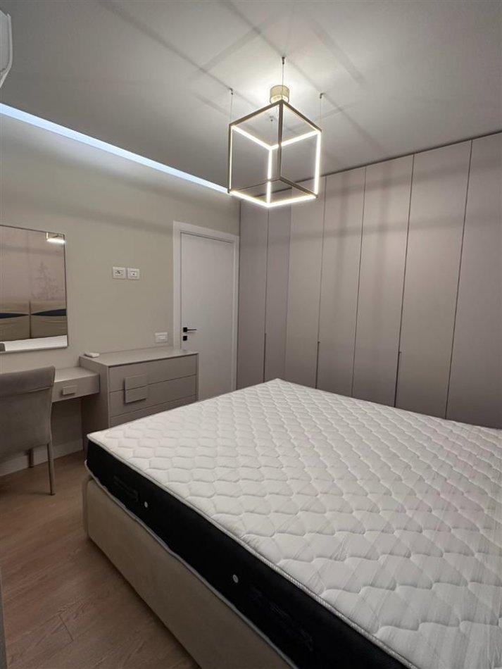 Tirane, shitet apartament 2+1 Kati 6, 95 m² 165.000 € (Tirana Golden Park)