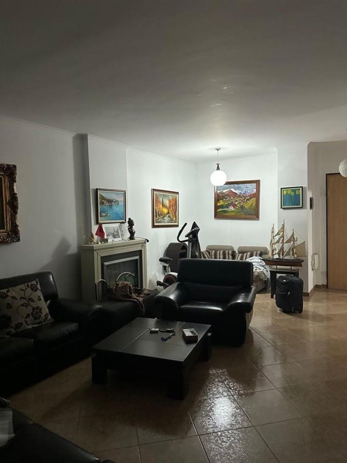 Tirane, shitet 2+1+Aneks+Ballkon Kati 5, 160 m² 206.000 € (Mbikalimi Komunes)