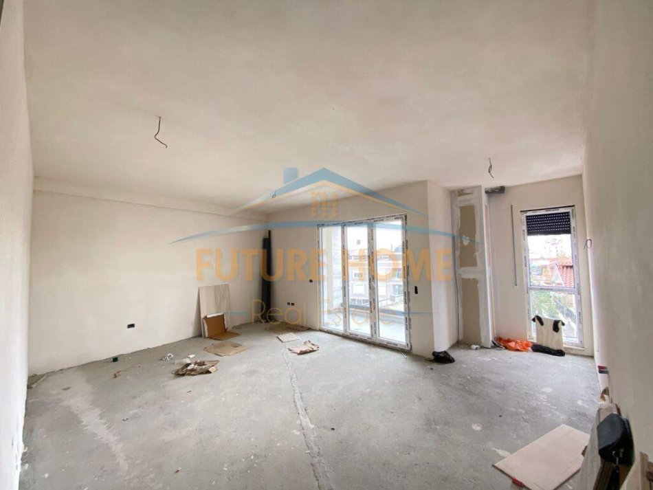 Tirane, shitet apartament 2+1 Kati 2, 109 m² 187.000 € (Rruga Jordan Misja)