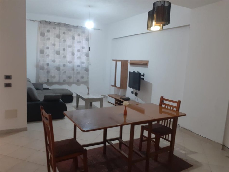 Tirane, shitet apartament 2+1 Kati 8, 71 m² 74.500 € (Fresk)