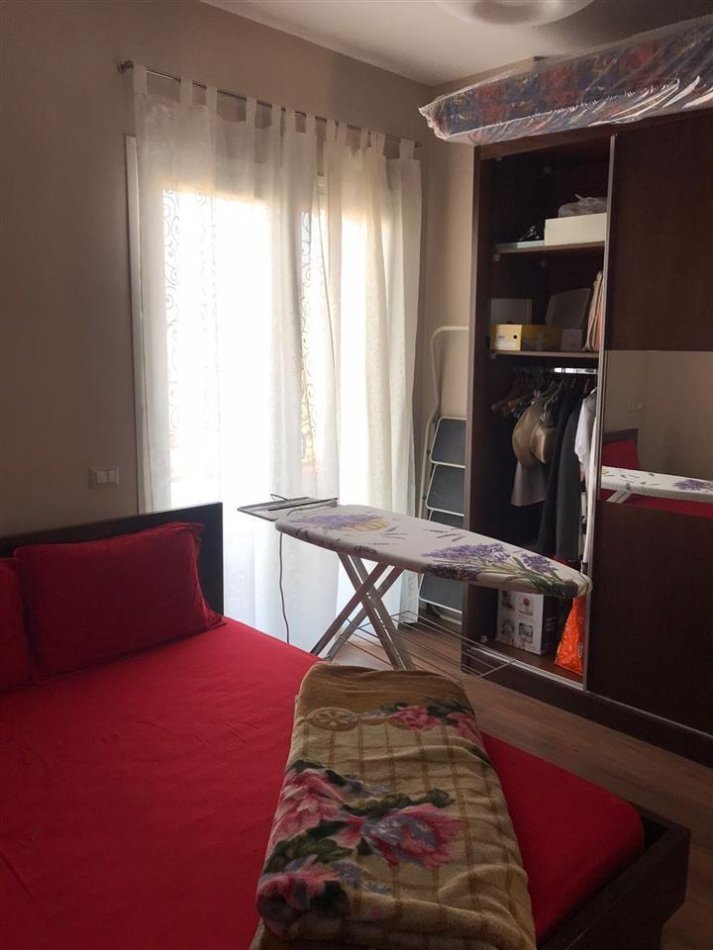 Tirane, shitet apartament 2+1 Kati 4, 110 m² 105.000 € (Selite)