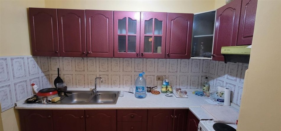 Lushnje, shitet apartament 4+1+Aneks+Ballkon Kati 2, 123 m² 60.000 € (Kryqezimi Ypsilonit.)