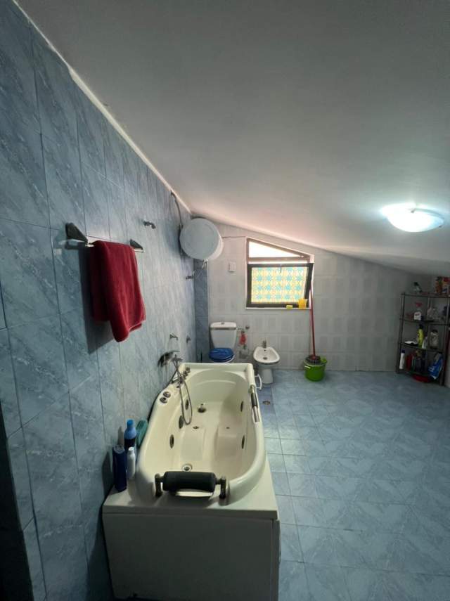 Tirane, shitet apartament 2+1+BLK Kati 4, 164 m² 70.000 Euro (Misto Mame, Lushnje)