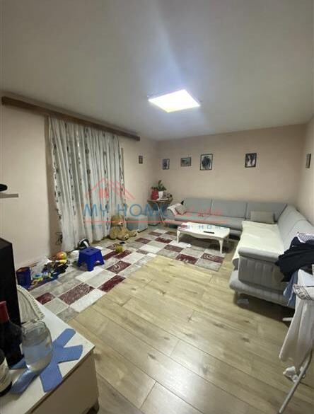 Apartament 1+1 ne shitje Myslym Shyri ne Tirane