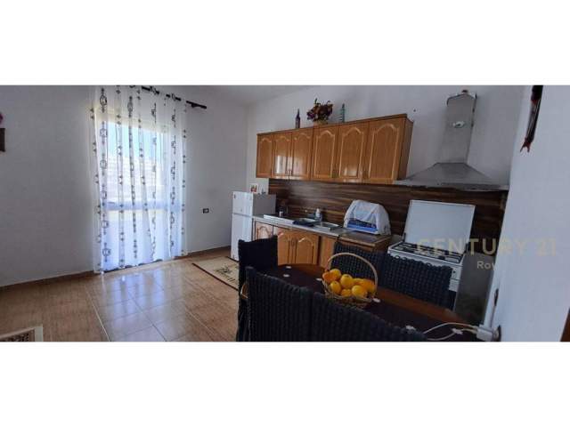 Durres, shitet vila 4 kateshe 536 m² 250.000 Euro