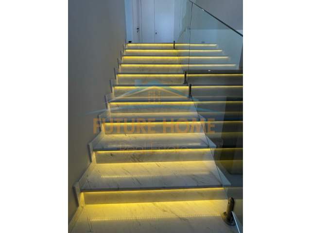 Tirane, shes Vile 3 Katshe Kati 3, 465 m² 720.000 Euro (Secret Garden)