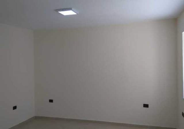 Tirane, jepet me qera ambjent biznesi Kati 0, 40 m² 32.000 Leke (Bulevardi Bajram Curi)