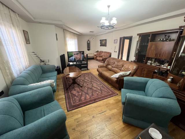Korce, shitet Vile 5+1+BLK Kati 3, 126 m² 250.000 Euro (Lagjia 5, Korce)