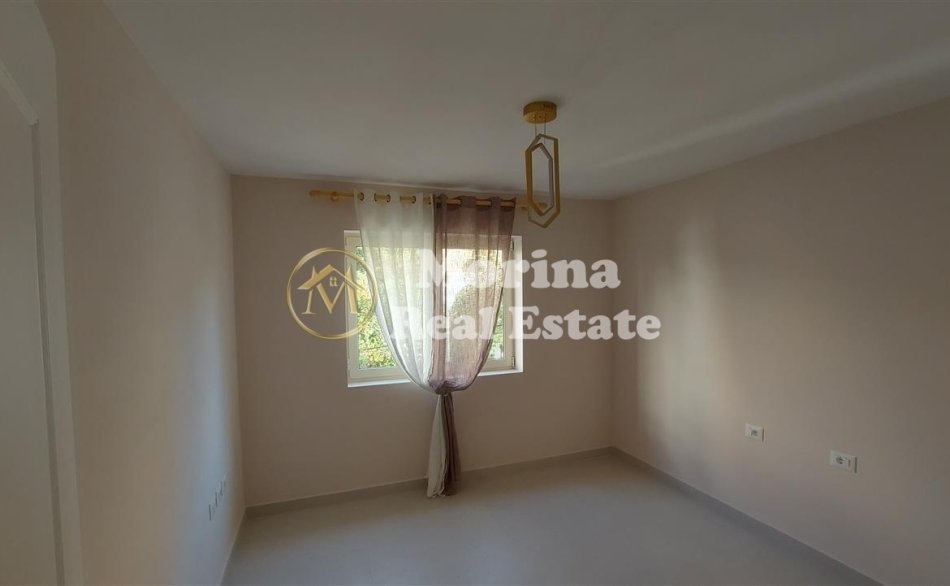 Tirane, jepet me qera apartament 2+1 Kati 1, 65 m² 600 € (Vasil Shanto)