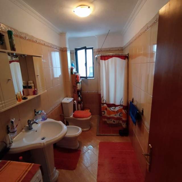 Durres, shitet apartament Kati 1, 64 m² 77.000 Euro