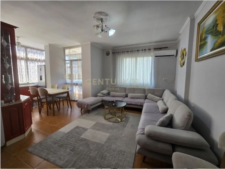 Tirane, shitet apartament 2+1 Kati 7, 84 m² 120.000 € (Laprakë, Tiranë)