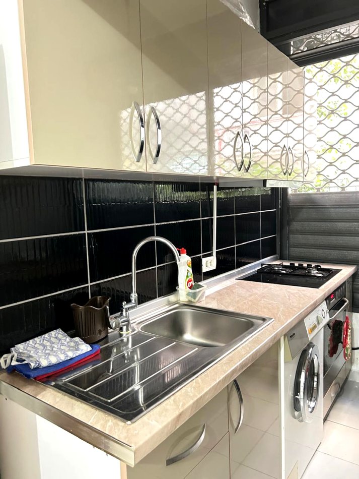 Durres, garsonier qera Javore/Mujore Kati 0, 33 m² 30€ (Shkembi i Kavajes)