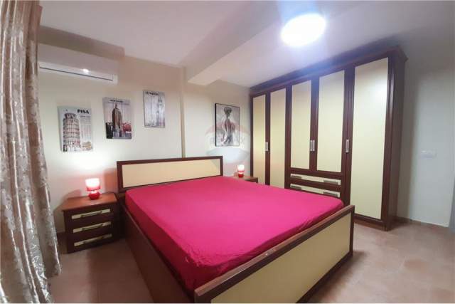 Tirane, jepet me qera apartament 2+1 Kati 8, 120 m² 650 Euro (Bulevardi Zogu i Pare)