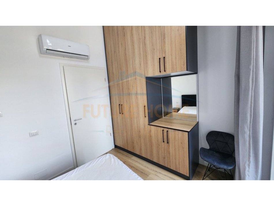 0683487469 Tirane, shitet apartament 1+1+Ballkon Kati 0, 71 m² 150.000 € (Kompleksi Kontakt , 21 Dhjetori)