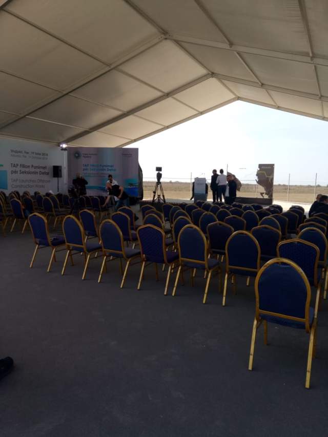 Organizim Eventesh biznesi dhe familjare - Tende e madhe festive - Event ne natyre apo oborr poshte tendes 400m2