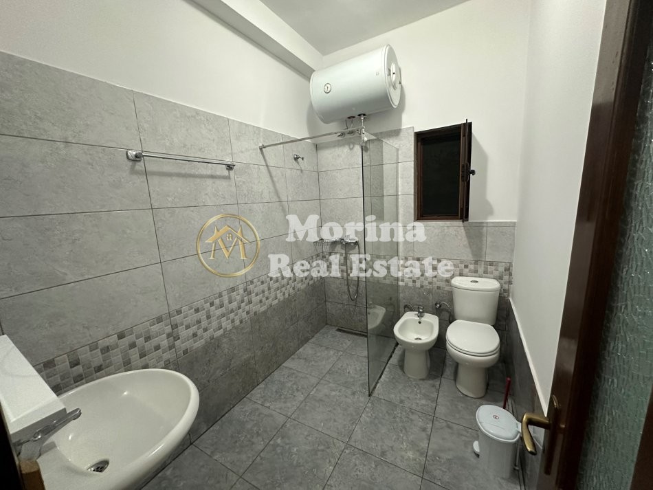 Tirane, jepet me qera shtepi 2+1 Kati 1, 85 m² 380 € Ali Demi