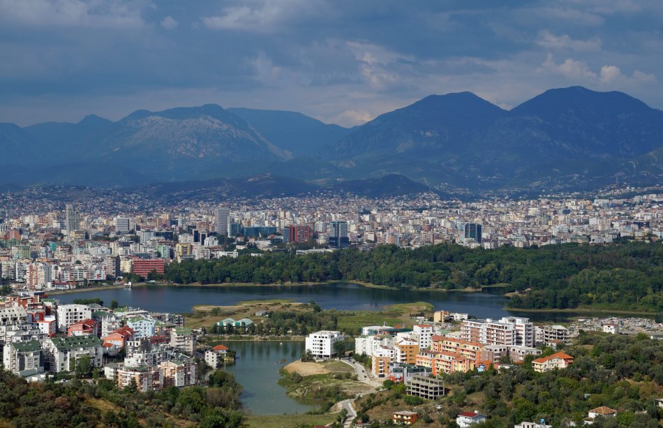 Tirane, shitet apartament 3+1+Ballkon Kati 5, 145 m² 350.000 € (Kopshti Zoologjik)