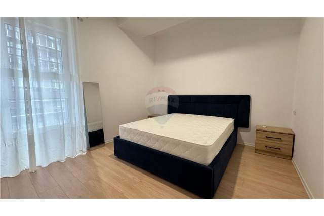 Tirane, jepet me qera apartament 1+1 Kati 3, 68 m² 400 Euro (Bulevardi i ri)