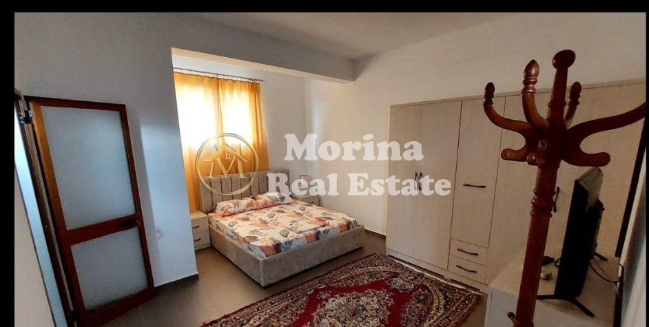 Tirane, jepet me qera shtepi 3+1 Kati 2, 137 m² 300 € (Mullet)
