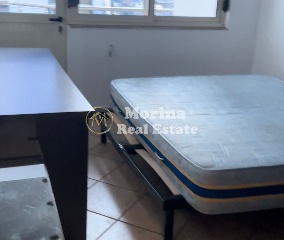 Tirane, jepet me qera apartament 2+1 Kati 3, 95 m² 500 € (21 Dhjetori)