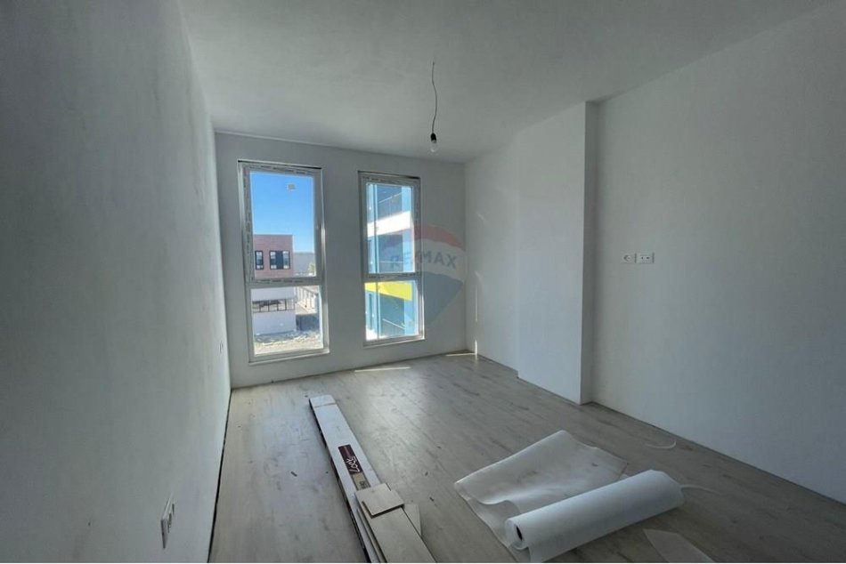Tirane, shitet apartament 2+1 Kati 2, 95 m² 89.000 € (Univers City)