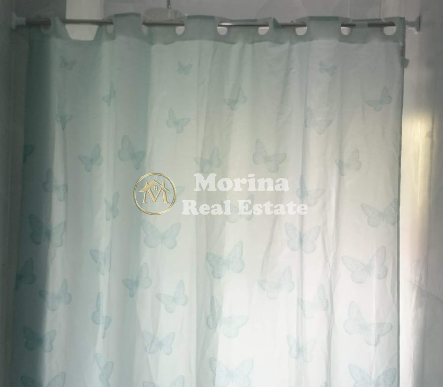 Tirane, jepet me qera apartament 1+1 Kati 2, 61 m² 350 € (Ali Demi)