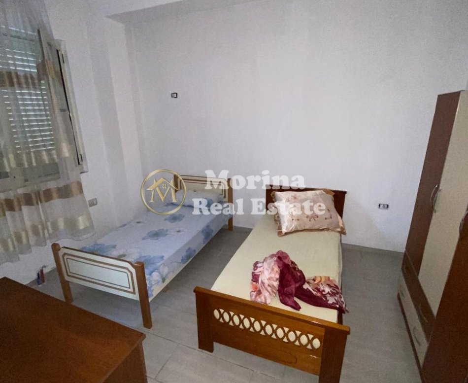 Tirane, jepet me qera shtepi 2+1 Kati 2, 90 m² 500 € (Vilat Amerikane)