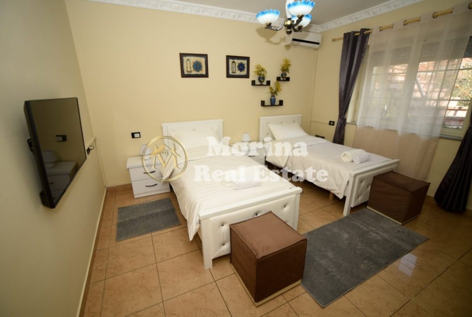 Tirane, jepet me qera apartament 2+1 Kati 1, 90 m² 600 € (Rruga Fortuzi)