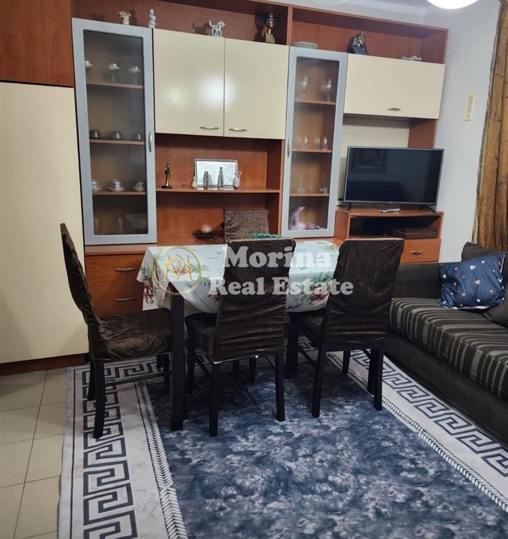 Tirane, jepet me qera apartament 2+1 Kati 2, 100 m² 600 € (Liceu Artistik)