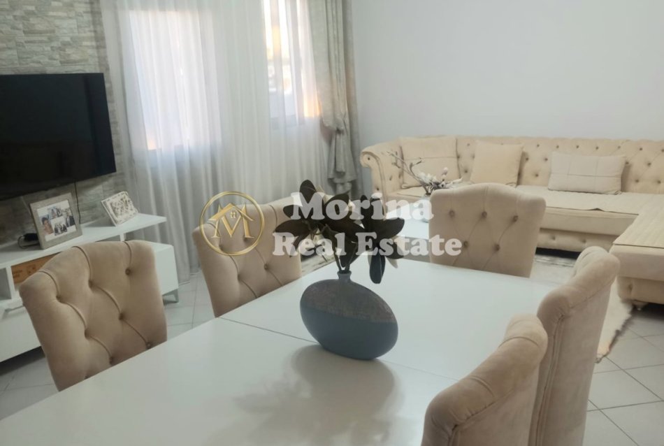 Tirane, shitet Vile Kati 2, 305 m² 310.000 € (Kamez /Rruga Albanet)