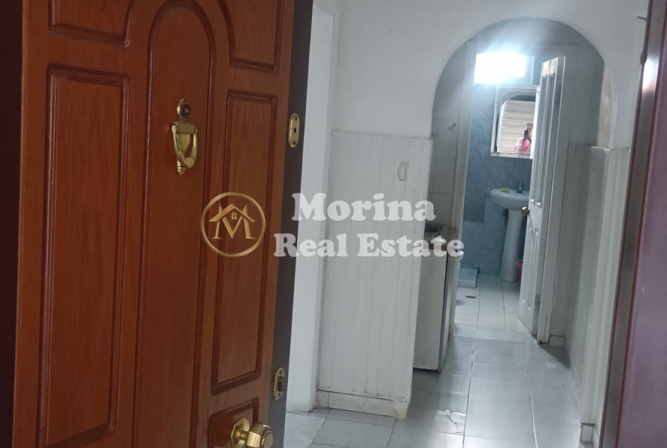 Tirane, shitet apartament 1+1 Kati 3, 56 m² 97.500 € (Rruga Bardhyl/Oslo Farmacia 10)