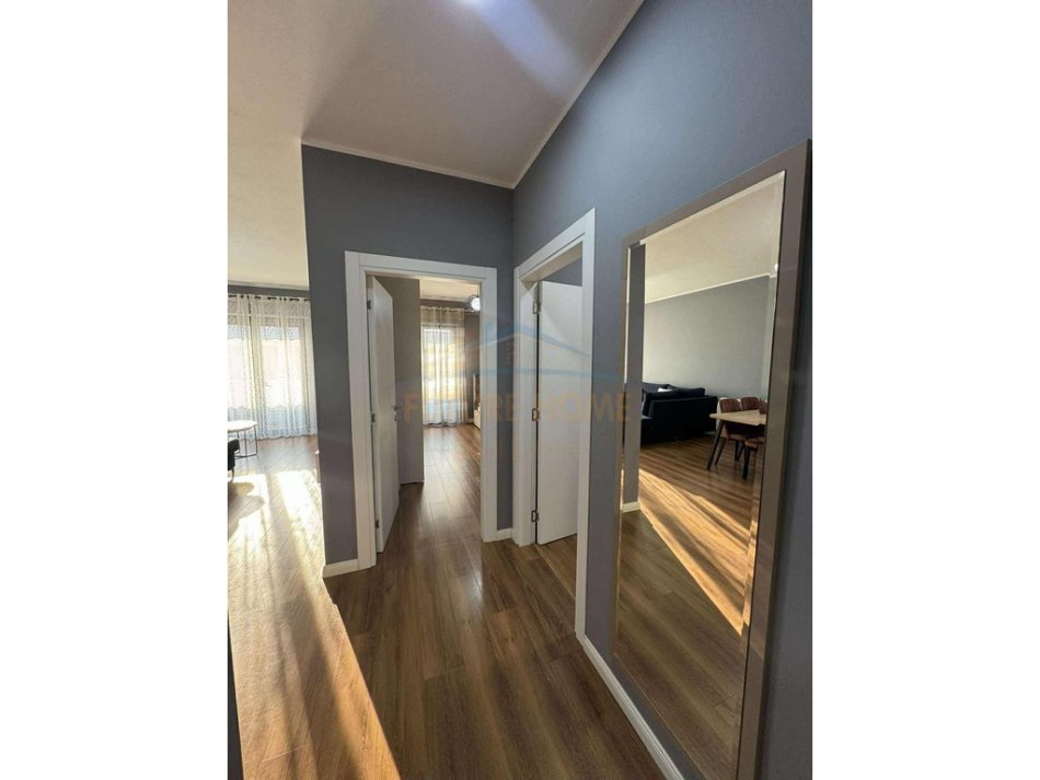 0683487469 Tirane, jepet me qera apartament 2+1+Ballkon Kati 7, 108 m² 650 € (Kompleksi Oasis , Unaza e Re)