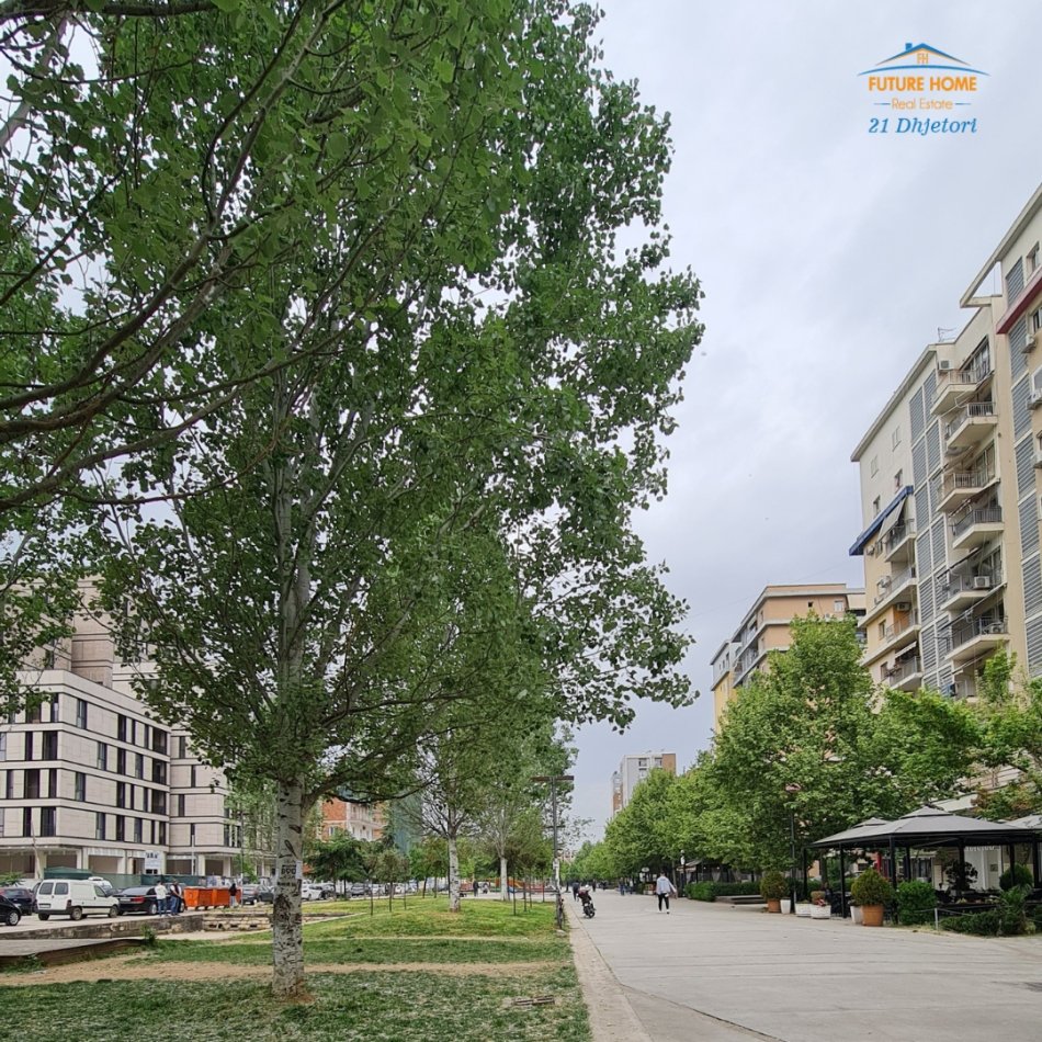 Shitet, Apartament 2+1, Ish Fusha e Aviacionit, Tiranë.