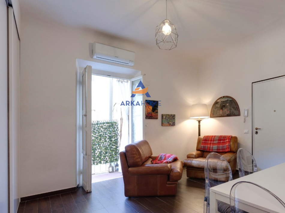 Tirane, jepet me qera apartament 3+1+Ballkon Kati 4, 115 m² 500 € (KODRA DIELLIT)