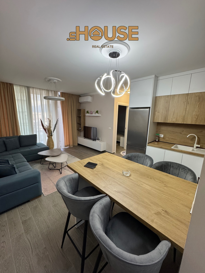 Tirane, jepet me qera apartament 2+1 Kati 7, 105 m² 750 € (Don Bosko)