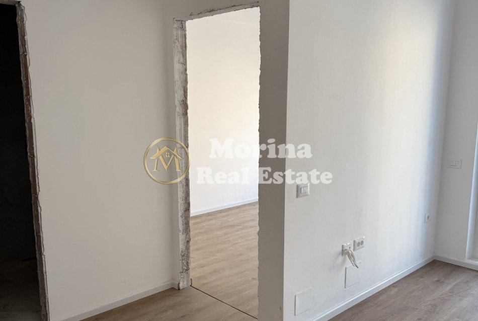 Tirane, shitet apartament 1+1 Kati 3, 47 m² 69.000 € (Fresk/Rruga Dalip Topi)