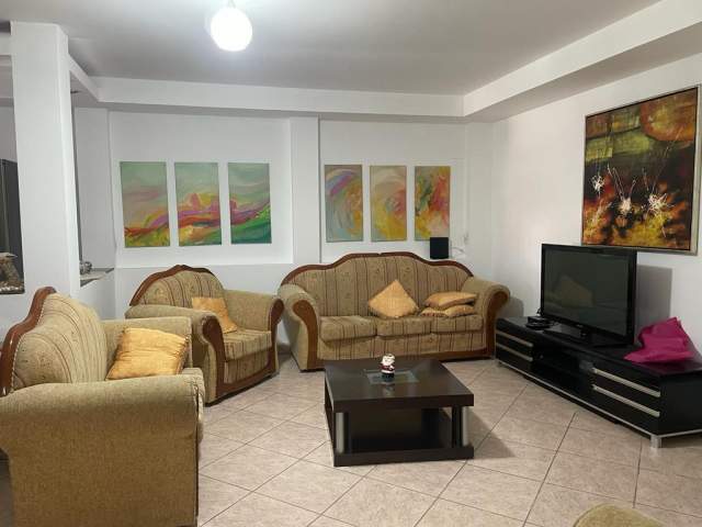 Tirane, shitet apartament 3+1 Kati 6, 142 m² 177.000 Euro (Rruga Nuçi Naçi)