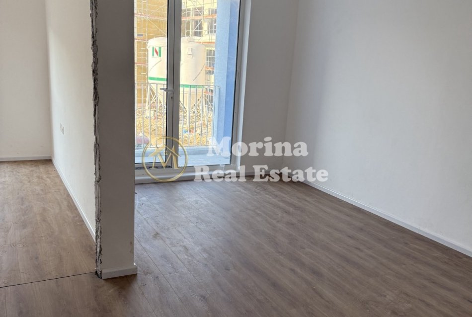 Tirane, shitet apartament 1+1 Kati 3, 47 m² 69.000 € (Fresk/Rruga Dalip Topi)