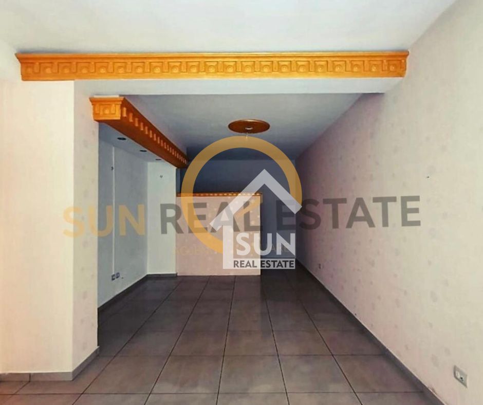 Shkoder, shitet ambjent biznesi Kati 0, 44 m² 64.000 € (RR. ARKITEKT SINANI, PARRUCE)