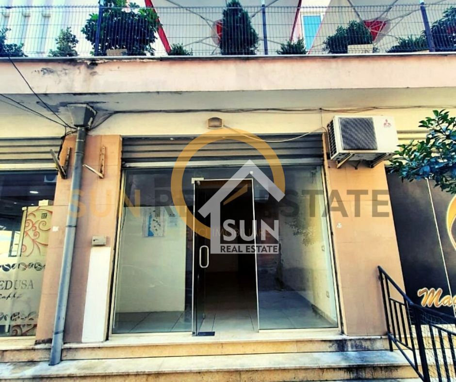 Shkoder, shitet ambjent biznesi Kati 0, 44 m² 64.000 € (RR. ARKITEKT SINANI, PARRUCE)